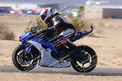 media/Dec-17-2023-CVMA (Sun) [[bf0c04832d]]/Race 4 Amateur Supersport Middleweight/